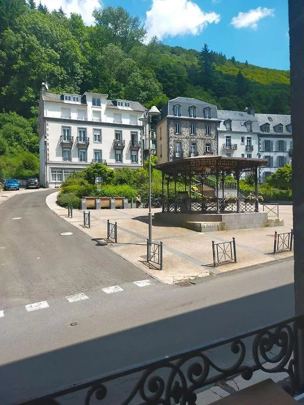 Studio 1 - Mont Dore Face Aux Thermes - Hyper-Centre شقة Mont-Dore